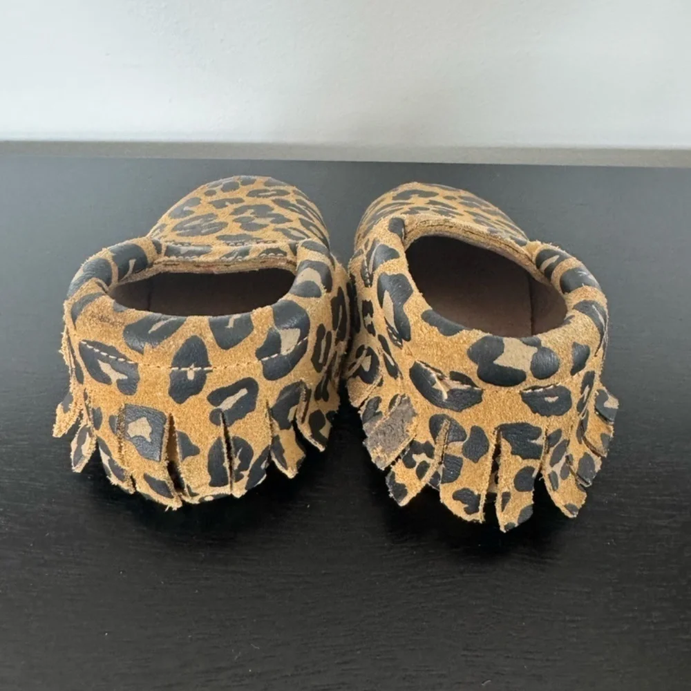 Monkey Feet Baby Shoes Moccasins leopard print sz 12-18 months